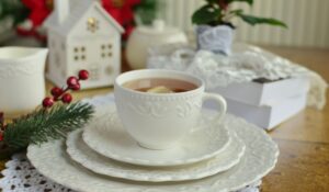 Stay Healthy and Happy with Green Tea This Holiday Season